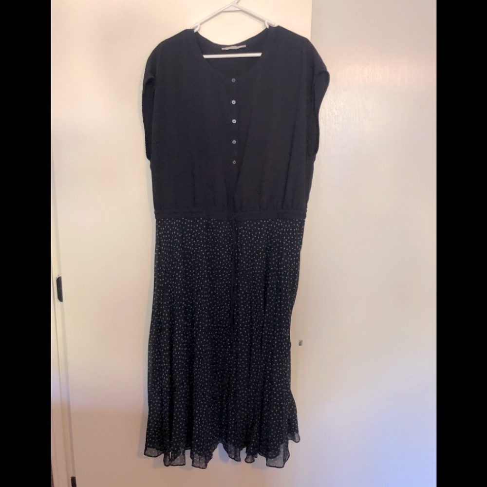 Beautiful dress with flowy bottom